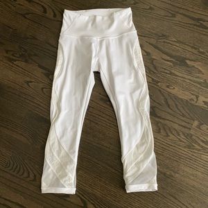 Lululemon Lace Inlay Yoga Pants